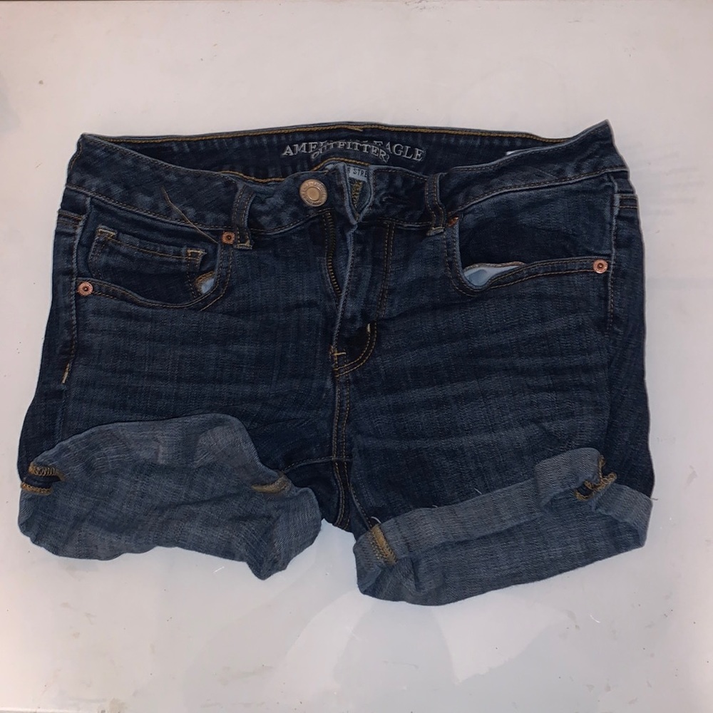 American Eagle Rolled up Shorts